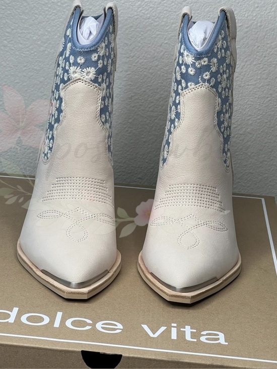 Dolce Vita Shoes - Dolce Vita Blue Floral Western Cowboy Boots NWT Size 7.5